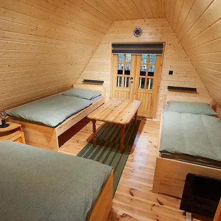 Latowisko Кемпинг