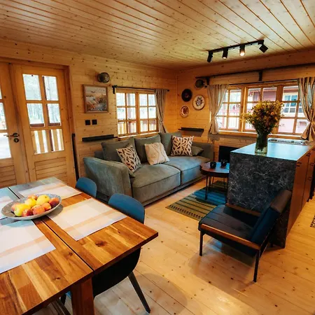 Latowisko Campsite Bialy Bor (Szczecinek)