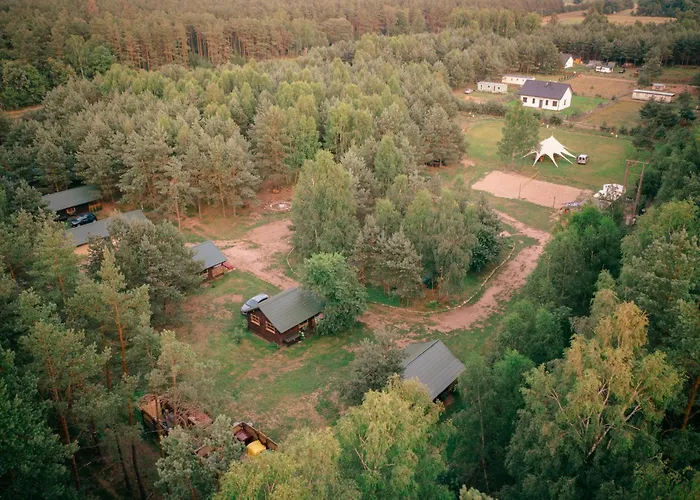 Latowisko キャンプ場 ビャウィ・ブル